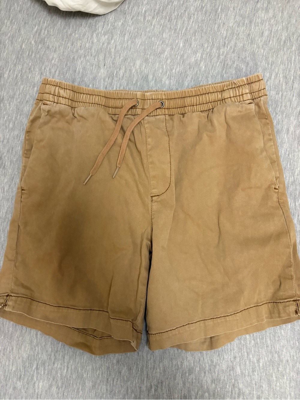 PacSun Men's Drawstring Athletic Shorts in Tan